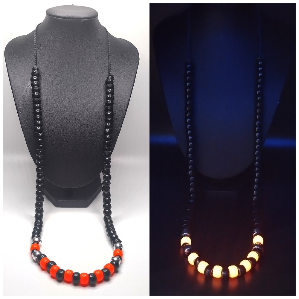 GLOW NECKLACES